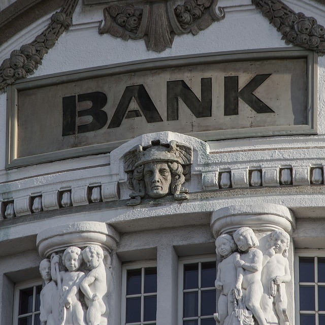 budova banky.jpg